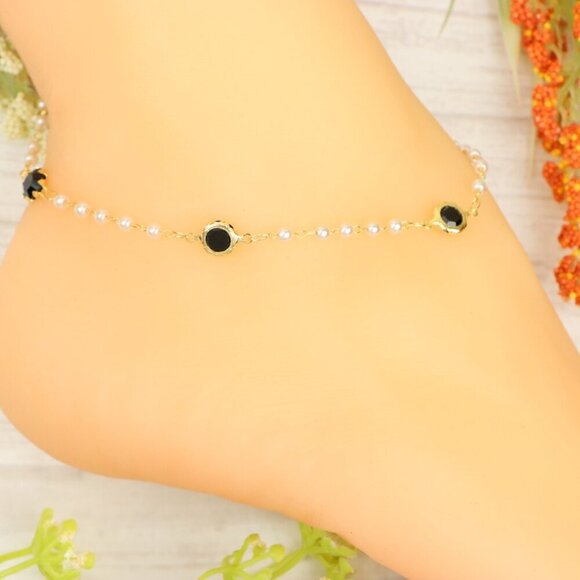 "Handmade Anklet – Elegant & Delicate Jewelry for Women | UNVRC1421 - Picture 7 of 10